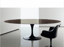 furniture: SAARINEN OVALER ESSTISCH IN SCHWARZEM  MARQUINA MARMOR | S.LINE