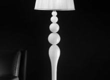 lighting: MURANO BODENLAMPE, DIAM. 52CM H 172CM, 1590€ + MWST | SYL